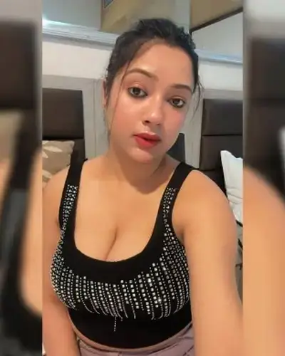 Call Girls Service Bhainsdehi
